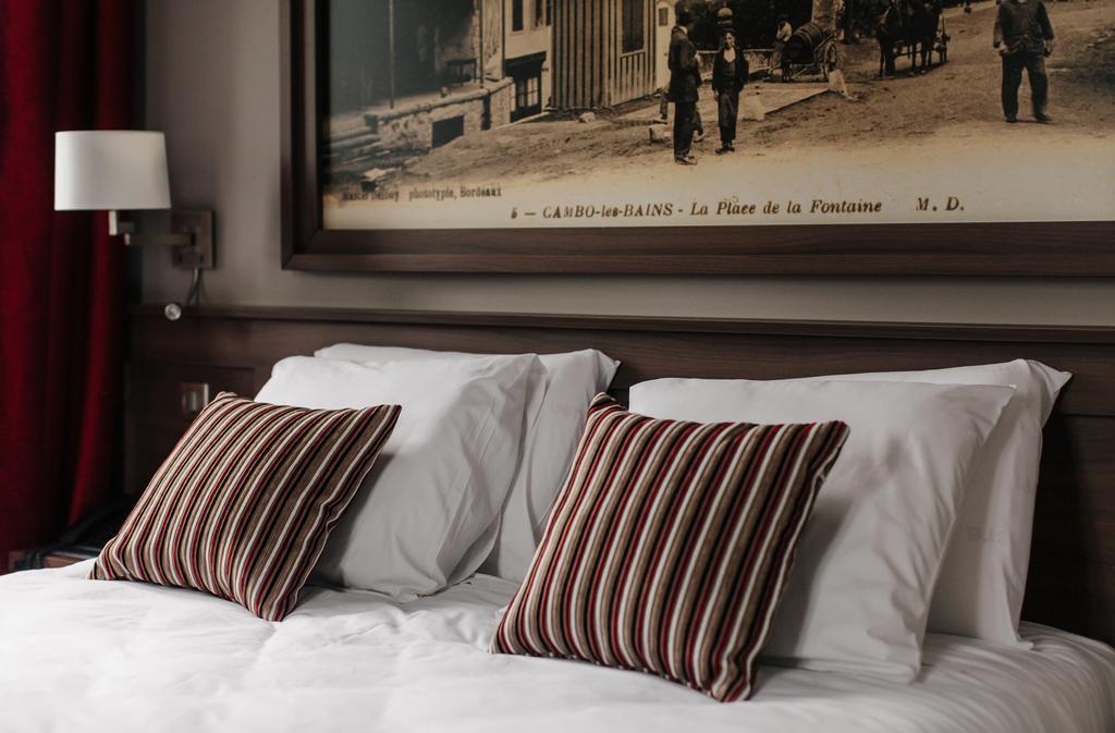 Hotel-Cafe Du Trinquet Cambo-les-Bains Eksteriør bilde